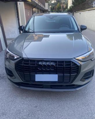 Audi Q3  2000 diesel  automatica  novembre 2022