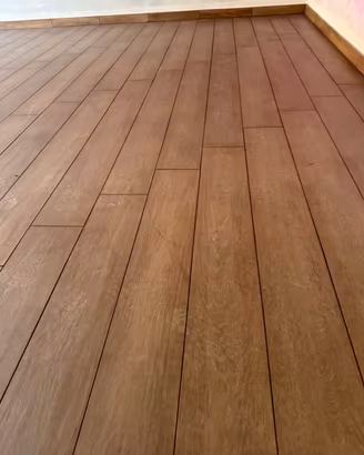 Gres porcellanato effetto legno 16 mq 14,7x120 