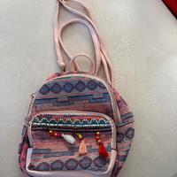 Zainetto a motivi etnici