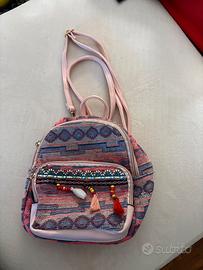 Zainetto a motivi etnici