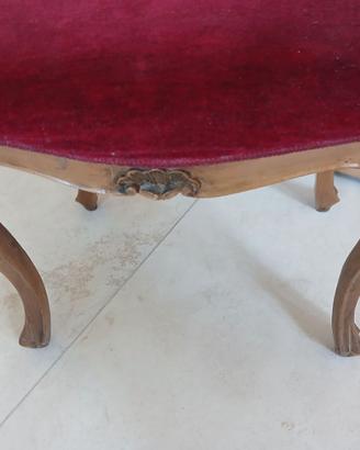 Sgabello i stile Chippenale