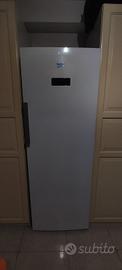 Congelatore/Freezer Beko verticale 
