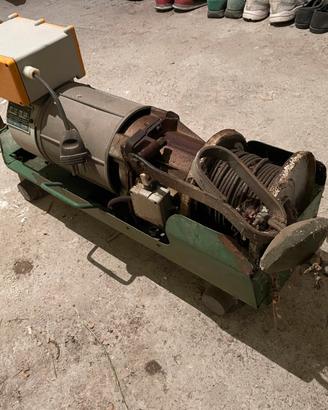 Argano Elevatore Tipo BT 150