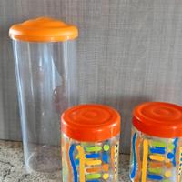 2 vasi in vetro e 1 vaso plastica