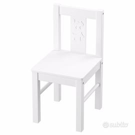Tavolo e sedia legno ikea