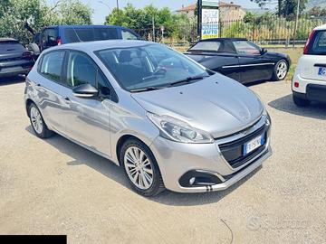 PEUGEOT 208 1.2 BENZINA ADATTA NEOPATENTATI