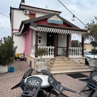 27R - trattoria bar con camere