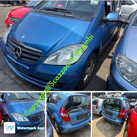 Ricambi vari Mercedes Classe A anno 2011 Fi