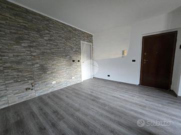 4 LOCALI A RIVAROSSA