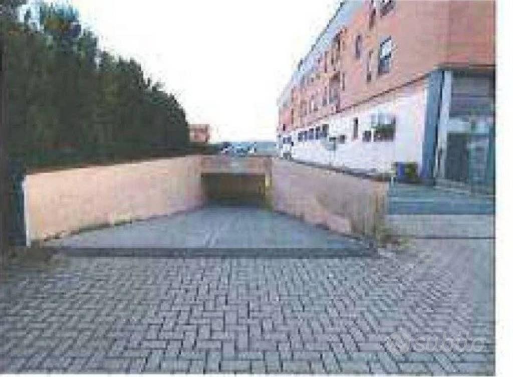 Immobile in asta di 37971 m² a Cento - Vista 2
