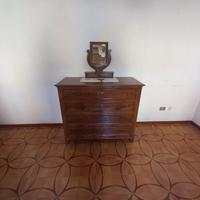 vecchia cassettiera 