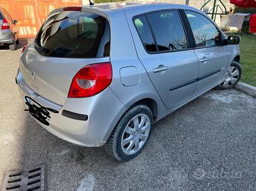 RENAULT Clio 3ª serie - 2008