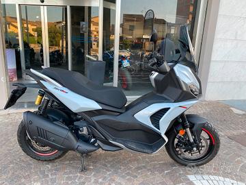 Aprilia SR GT 400 - 2026