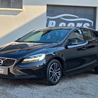 VOLVO V40 D2 MOMENTUM 2.0 DIESEL