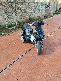 runner 50
