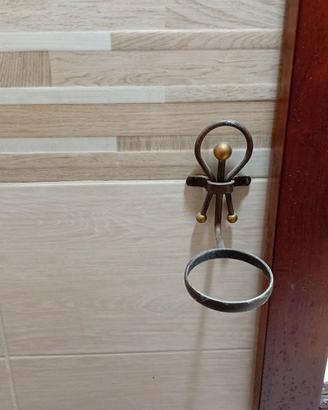 Accessori bagno in ferro battuto