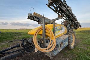 Botte diserbo carrellata CAFFINI Eurotech 3000 lit