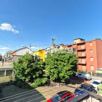 INTERESSANTE 3 LOCALI FINEMENTE RISTRUTTURATO - VI