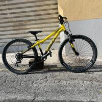 Commencal Ramones 24"