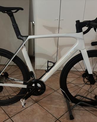 Trek Madone SL 6 Gen 8 2026 – 105 Di2 – Taglia L