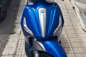 PIAGGIO BEVERLY 300