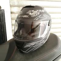 Casco Shark