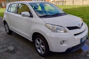Toyota Urban Cruiser Urban Cruiser 1.4 D-4D AWD Lu