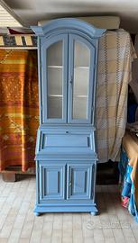 Ribaltina a vetrinetta. In stile shabby