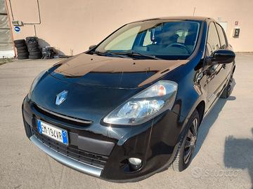 Renault Clio 1.2 75cv Benzina Neopatentati 
