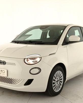FIAT 500e - 500e Berlina 23,65 kWh Action U107554