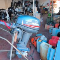 Yamaha 15 2T anno 2006 (3 ore di moto) NUOVO 