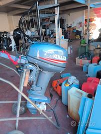 Yamaha 15 2T anno 2006 (3 ore di moto) NUOVO 