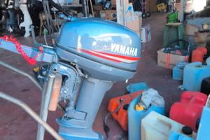 Yamaha 15 2T anno 2006 (3 ore di moto) NUOVO 