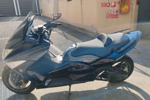 scooter yamaha tmax