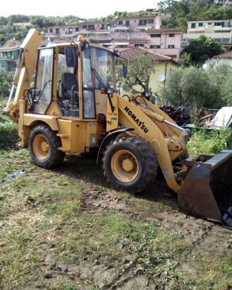Komatsu WB 70