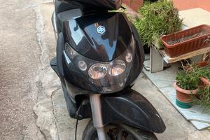 Beverly 125