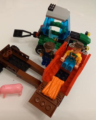Costruzioni fattoria compatibili Lego
