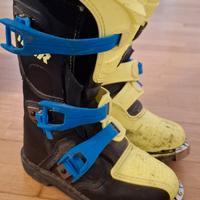 stivali cross bambino taglia 33