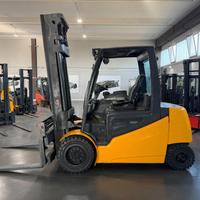 CARRELLO ELEVATORE ELETTRICO JUNGHEINRICH EFG 50 Q