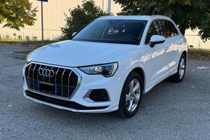 Audi Q3 35 2.0 tdi Business Advanced quattro