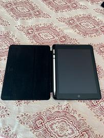 iPad 6th generazione 9.7 + Apple Pencil + Tastiera