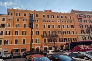 Appartamento di 120 m² con 5 locali a Roma