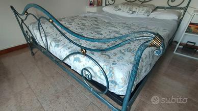 Letto matrimoniale ferro battuto