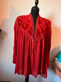 Camicia rosso, rubino vintage in velluto e chiffon