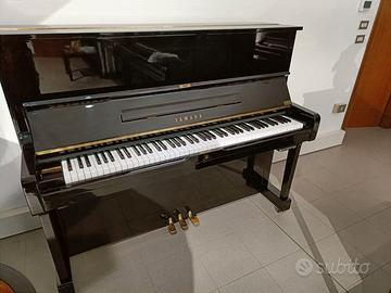 Pianoforte verticale Yamaha U1H Silent genio