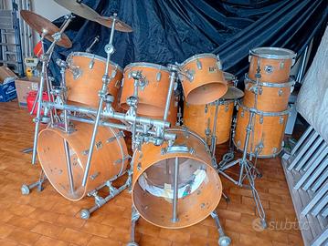 Batteria  Hip Percussion  da collezione  .