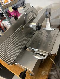 Affettatrice professionale lama 35cm