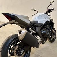 Honda hornet 1000
