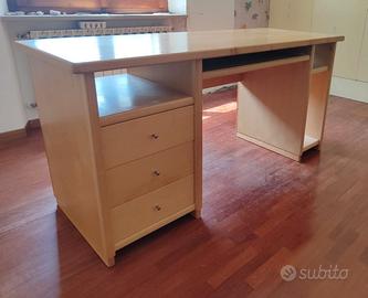 Scrivania  artigianale  legno