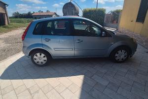 Ford fiera 1200 benzina